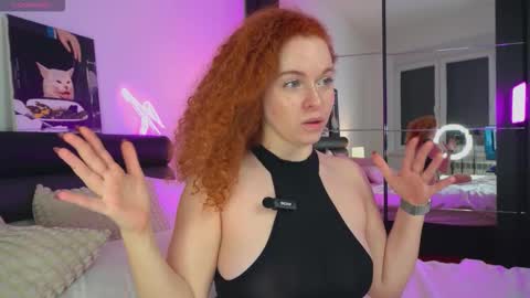 Snapshot of yourpie_ash chatting on November 2025 07:12:01 PM Ashley online show from November 2025 07:12:01 PM