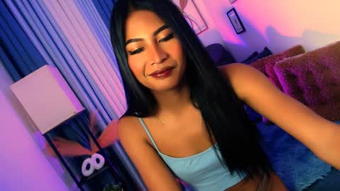 Snapshot of yourprettybella_ts chatting on March 2026 05:29:01 PM yourprettybella_ts online show from March 2026 05:29:01 PM