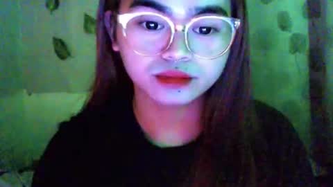 Snapshot of yourprincessthea chatting on February 2026 06:01:02 PM yourprincessthea online show from February 2026 06:01:02 PM