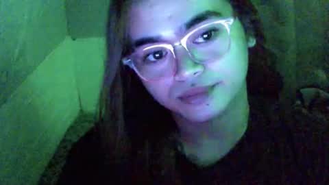 Snapshot of yourprincessthea chatting on April 2026 09:28:01 PM yourprincessthea online show from April 2026 09:28:01 PM