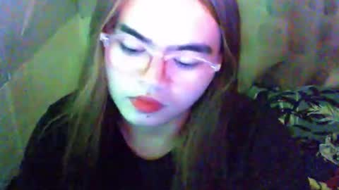 Snapshot of yourprincessthea chatting on April 2026 07:05:01 PM yourprincessthea online show from April 2026 07:05:01 PM