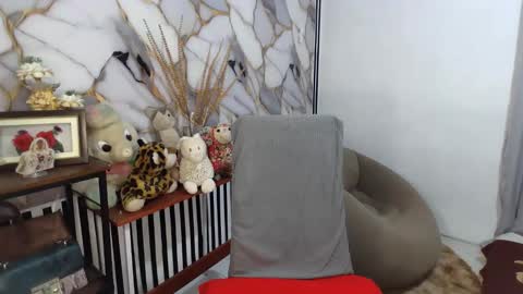 Snapshot of yourqueen_kaye chatting on February 2026 01:15:02 AM kaye online show from February 2026 01:15:02 AM