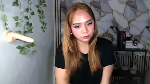 Snapshot of yourqueen_kaye chatting on March 2026 02:06:02 AM kaye online show from March 2026 02:06:02 AM