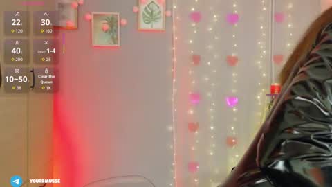 Isabella but you can call me Isa .-. online show from February 2026 02:34:02 AM