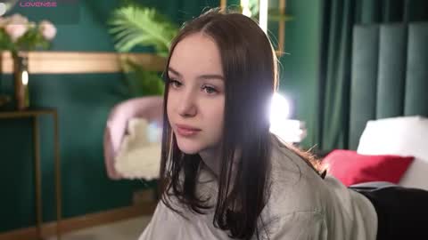 Snapshot of yours_fetish_mary chatting on March 2026 05:00:02 AM yours fetish mary online show from March 2026 05:00:02 AM