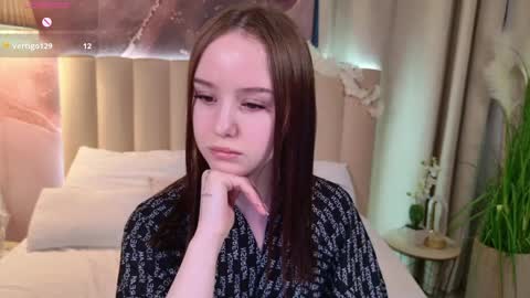 Snapshot of yours_fetish_mary chatting on March 2026 04:35:01 AM yours fetish mary online show from March 2026 04:35:01 AM