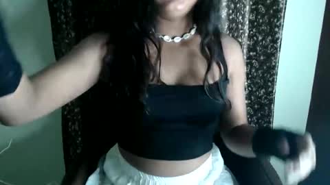 Snapshot of yoursassy_girl chatting on November 2025 05:22:01 PM yoursassy_girl online show from November 2025 05:22:01 PM