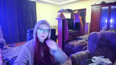 yoursdesire online show from October 2025 07:47:01 PM