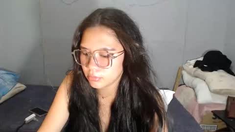 Snapshot of yoursexy_reb chatting on December 2025 02:46:02 PM yoursexy_reb online show from December 2025 02:46:02 PM