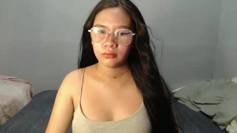 Snapshot of yoursexy_reb chatting on January 2026 12:19:01 PM yoursexy_reb online show from January 2026 12:19:01 PM