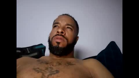 Snapshot of yoursexydaddy79 chatting on November 2025 09:57:02 PM mother fucker online show from November 2025 09:57:02 PM