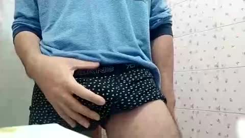 Snapshot of yoursexymr chatting on November 2025 01:19:01 AM Mark online show from November 2025 01:19:01 AM