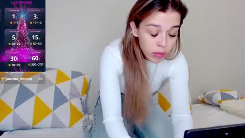 yoursoul_mila online show from December 2024 11:29:02 AM