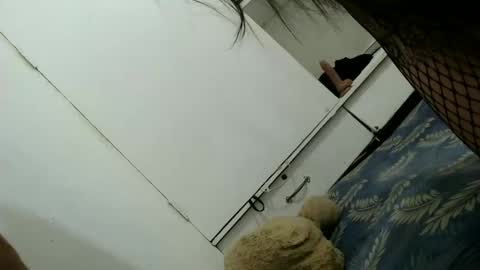 yoursweetdreamx online show from May 2026 09:12:01 PM