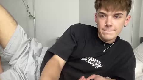 yoursweetyguy online show from November 2025 02:06:01 PM