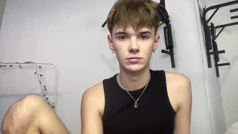 yoursweetyguy online show from November 2025 03:34:02 PM