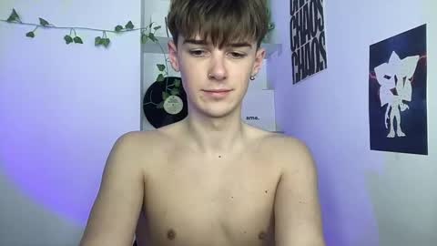 yoursweetyguy online show from March 2026 06:00:01 PM