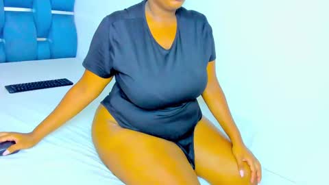 yourwife_anna online show from September 2025 11:15:02 AM