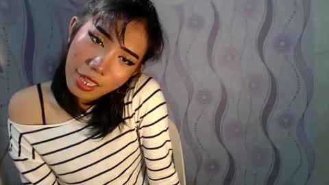 Snapshot of yourwife_material99 chatting on March 2026 06:08:02 AM yourwife_material99 online show from March 2026 06:08:02 AM