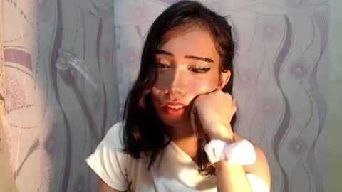 Snapshot of yourwife_material99 chatting on April 2026 05:25:02 PM yourwife_material99 online show from April 2026 05:25:02 PM