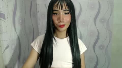 Snapshot of yourwife_material99 chatting on April 2026 07:58:02 PM yourwife_material99 online show from April 2026 07:58:02 PM