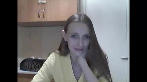 Snapshot of youur_light chatting on April 2026 06:56:01 PM Youur light online show from April 2026 06:56:01 PM
