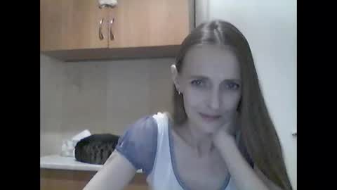 Snapshot of youur_light chatting on May 2026 06:13:01 PM Youur light online show from May 2026 06:13:01 PM
