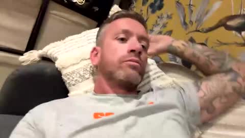 Snapshot of youwantus69 chatting on November 2025 05:37:02 PM You want us 69 online show from November 2025 05:37:02 PM