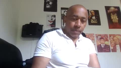 Snapshot of yoyo972 chatting on May 2026 08:10:02 AM yoyo972 online show from May 2026 08:10:02 AM