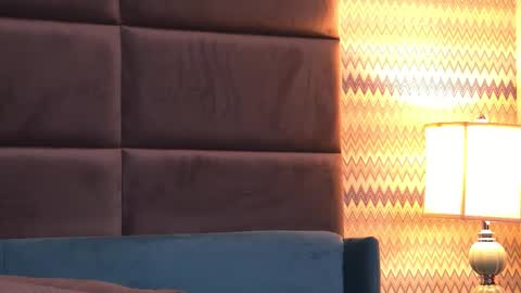 Foxie online show from October 2025 03:25:02 AM