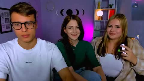 yudji_boy online show from September 2025 07:14:02 PM