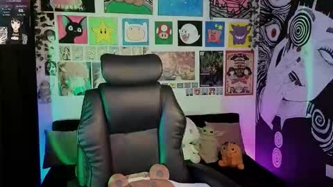    rawr   Anne Independent model      online show from February 2026 02:15:01 AM