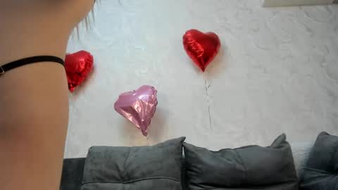 Yuki online show from February 2025 08:17:01 AM