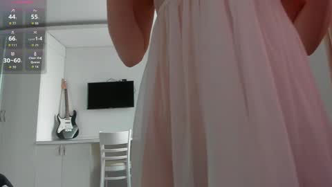 Yuki online show from September 2025 03:33:02 AM