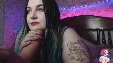 Annie online show from December 2024 02:00:01 PM