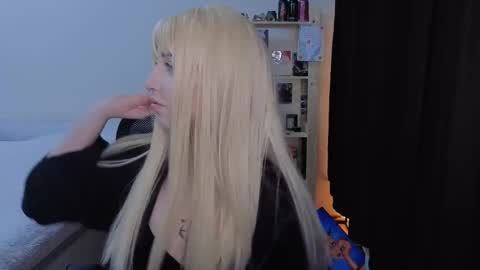 Misa online show from September 2025 04:10:02 PM