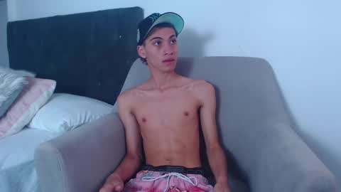 yulian_vasquez online show from February 2025 12:22:02 PM