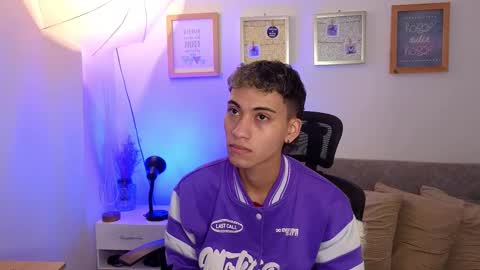 yulian_vasquez online show from November 2025 12:16:01 PM