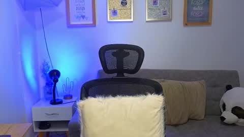 yulian_vasquez online show from November 2025 12:26:01 PM