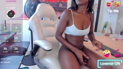 Yuliana online show from February 2025 08:13:02 PM