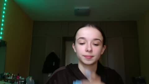 Yuliia online show from April 2026 10:09:01 AM