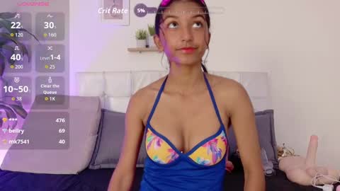 Snapshot of yuliethpetite chatting on October 2025 11:51:02 AM yuliethpetite online show from October 2025 11:51:02 AM