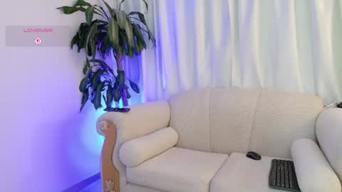 yuliethpetite online show from July 2026 11:24:02 AM