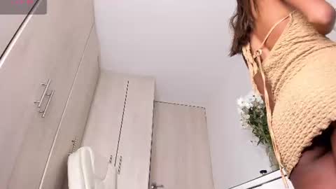 Snapshot of yuly_terann_ chatting on August 2026 11:14:01 PM Yuly online show from August 2026 11:14:01 PM