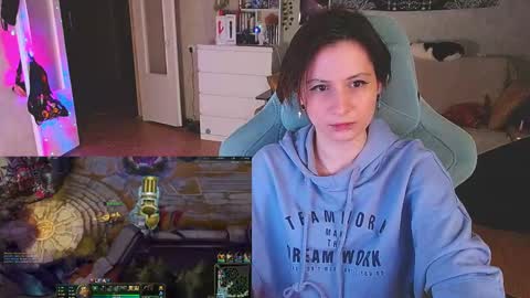 Kris online show from February 2025 09:02:01 PM