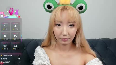 yume_ko online show from September 2025 08:31:01 PM