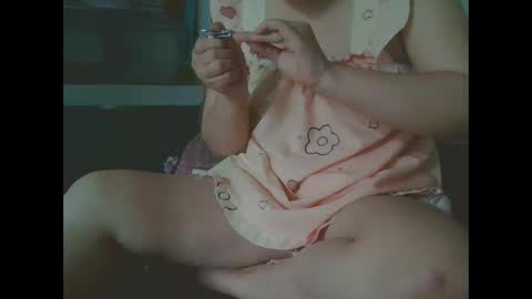 yumi123_ online show from November 2025 01:07:02 AM