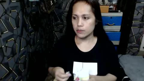 yumi online show from January 2026 12:43:01 PM