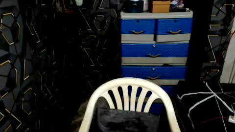 Snapshot of yumi_white chatting on March 2026 06:14:01 PM yumi online show from March 2026 06:14:01 PM