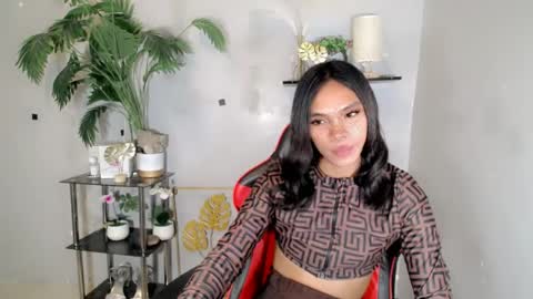 Snapshot of yumiexx chatting on August 2026 01:46:02 PM CALL ME YUMLEXX online show from August 2026 01:46:02 PM